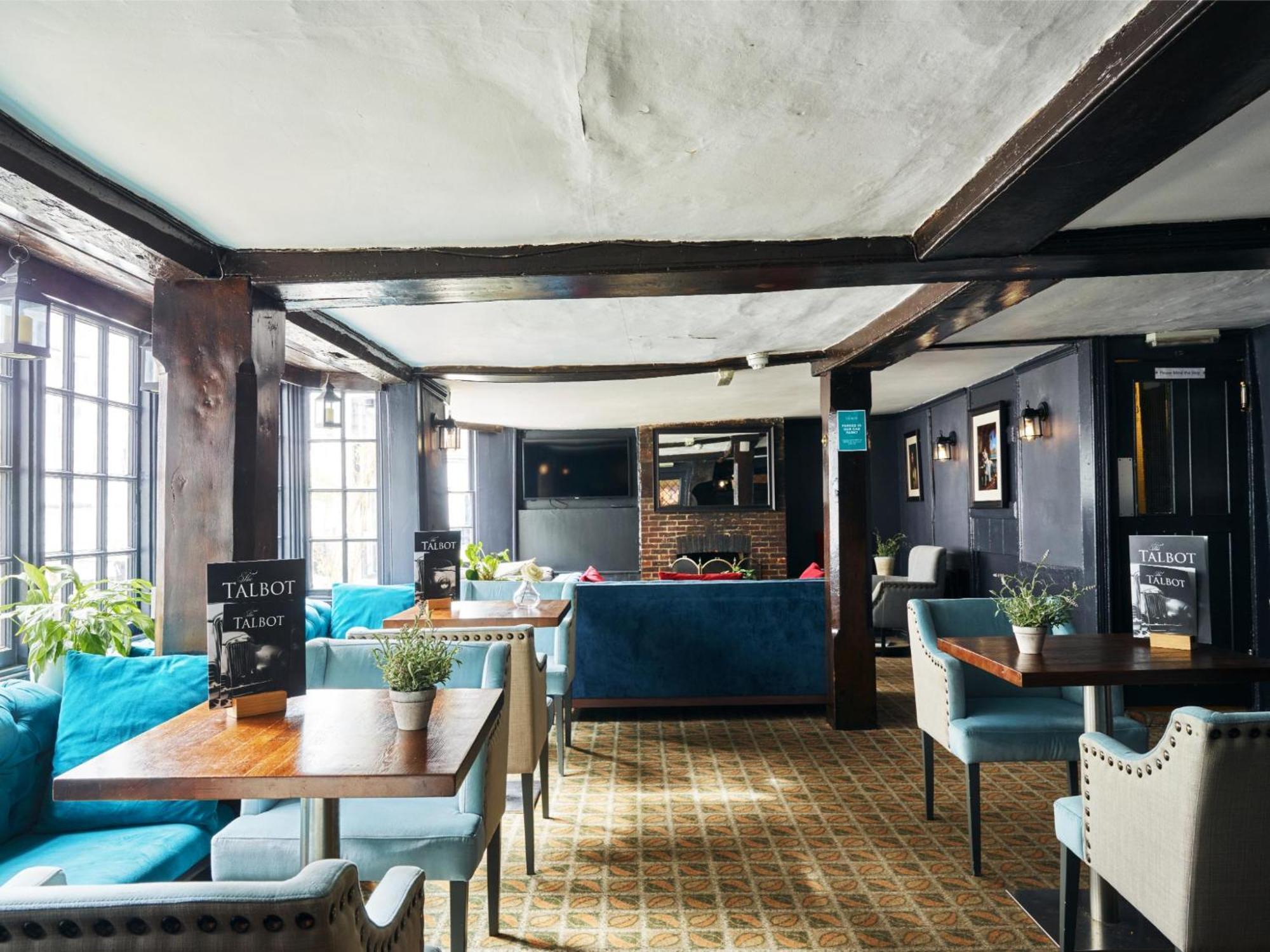 The Talbot Inn Woking Exteriör bild