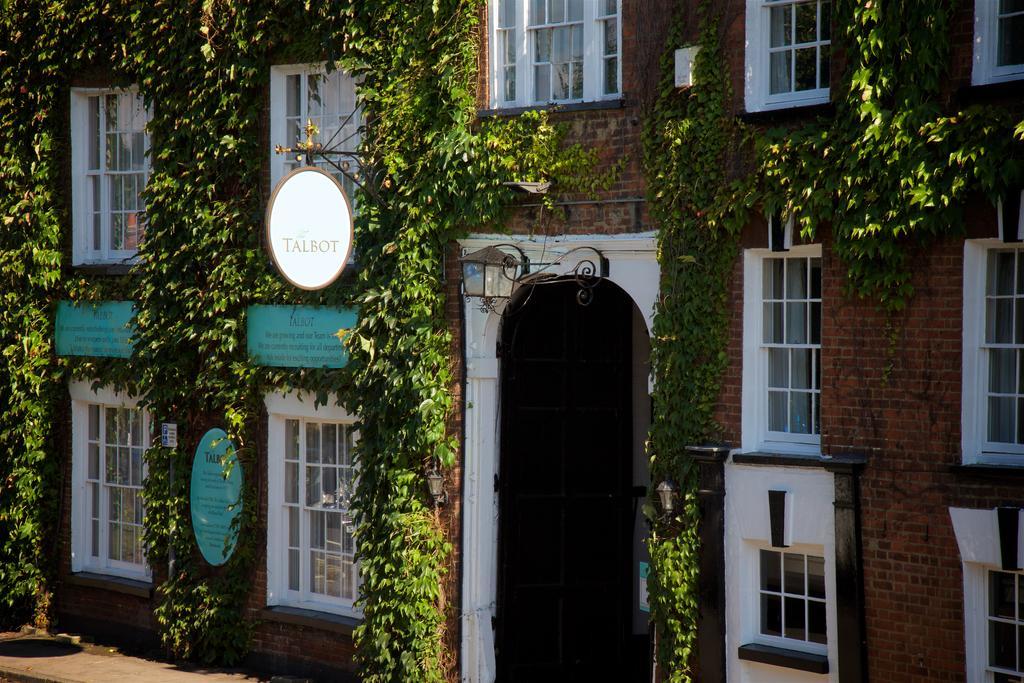 The Talbot Inn Woking Exteriör bild