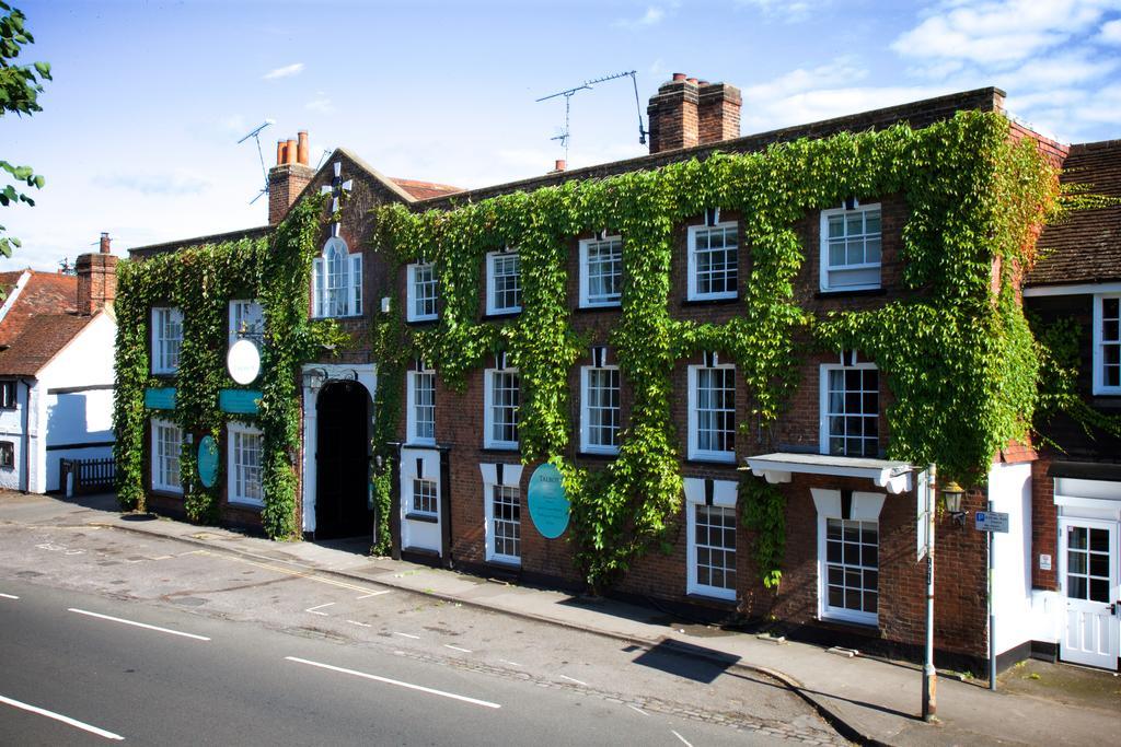 The Talbot Inn Woking Exteriör bild