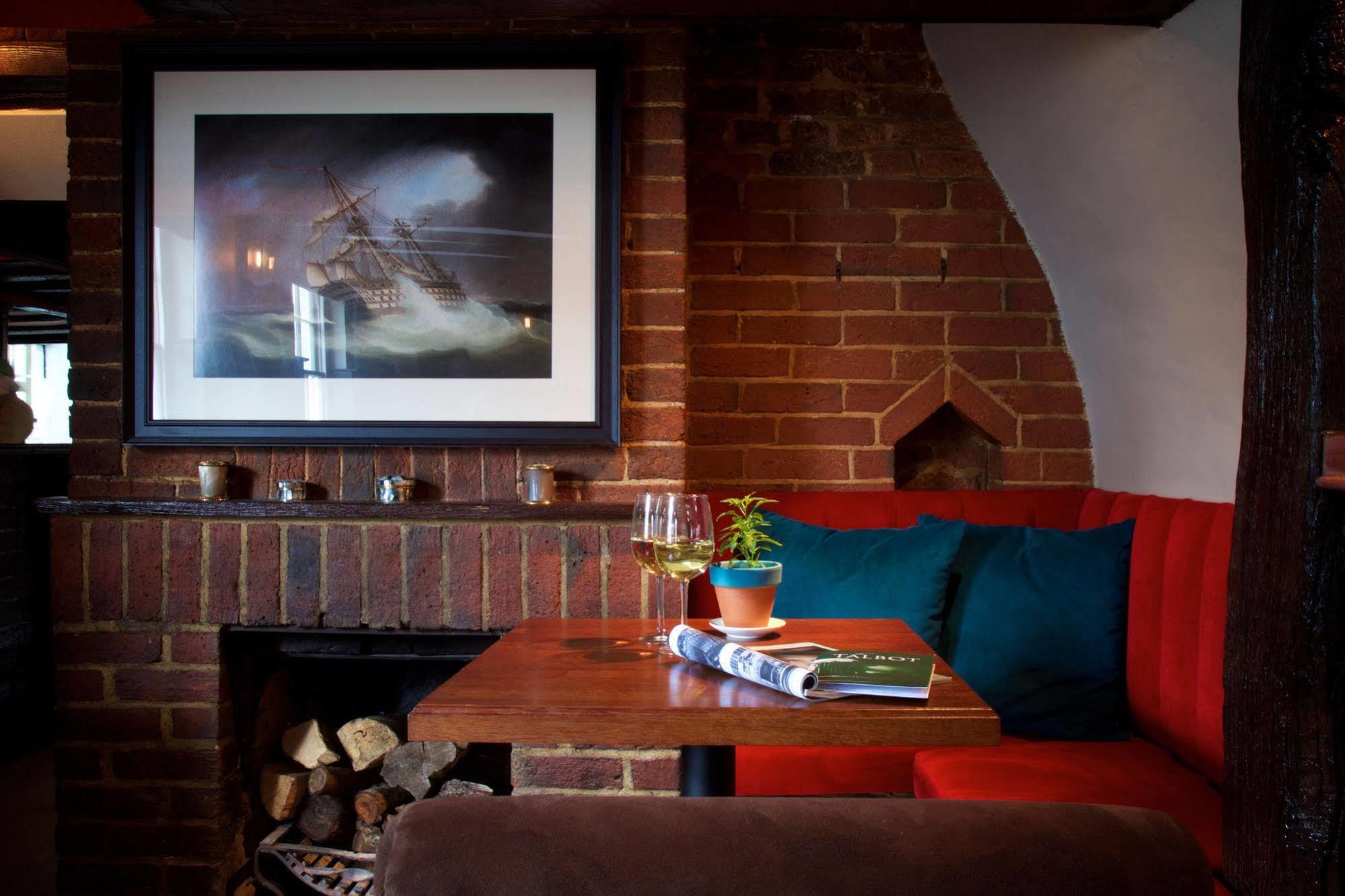 The Talbot Inn Woking Exteriör bild